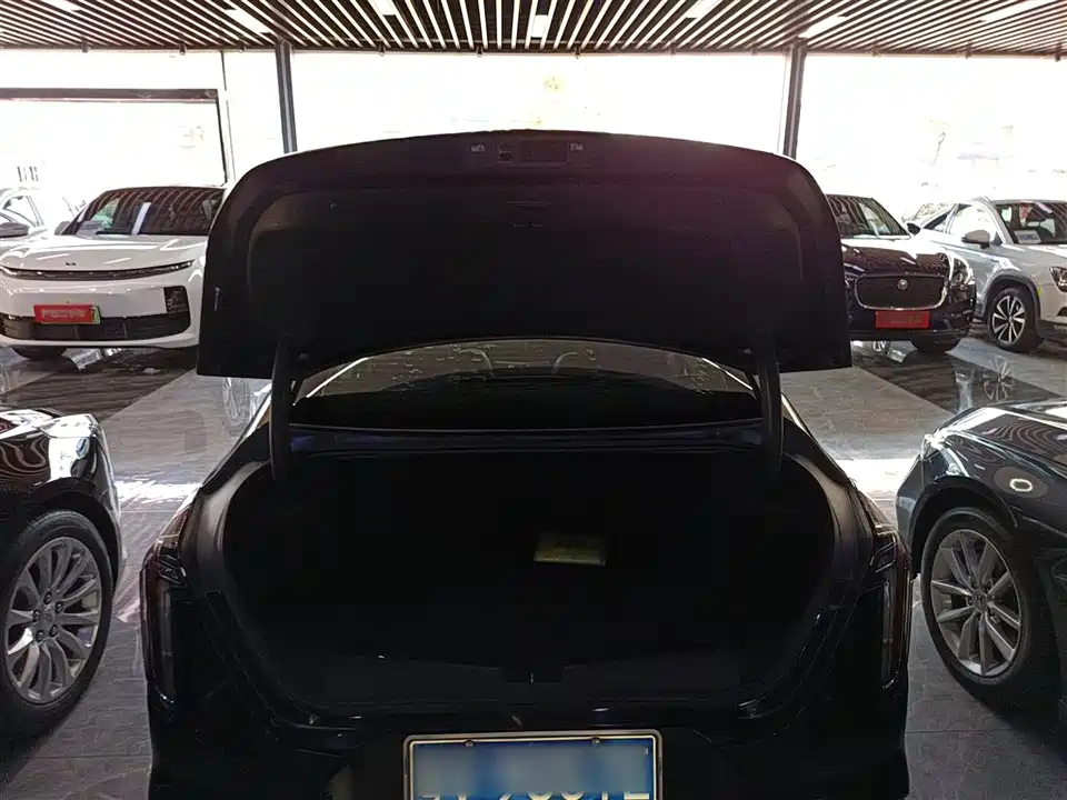 Cadillac CT4