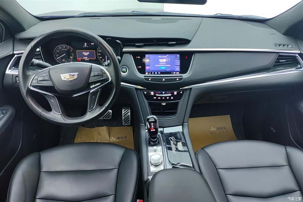 Cadillac XT5, 2021 12