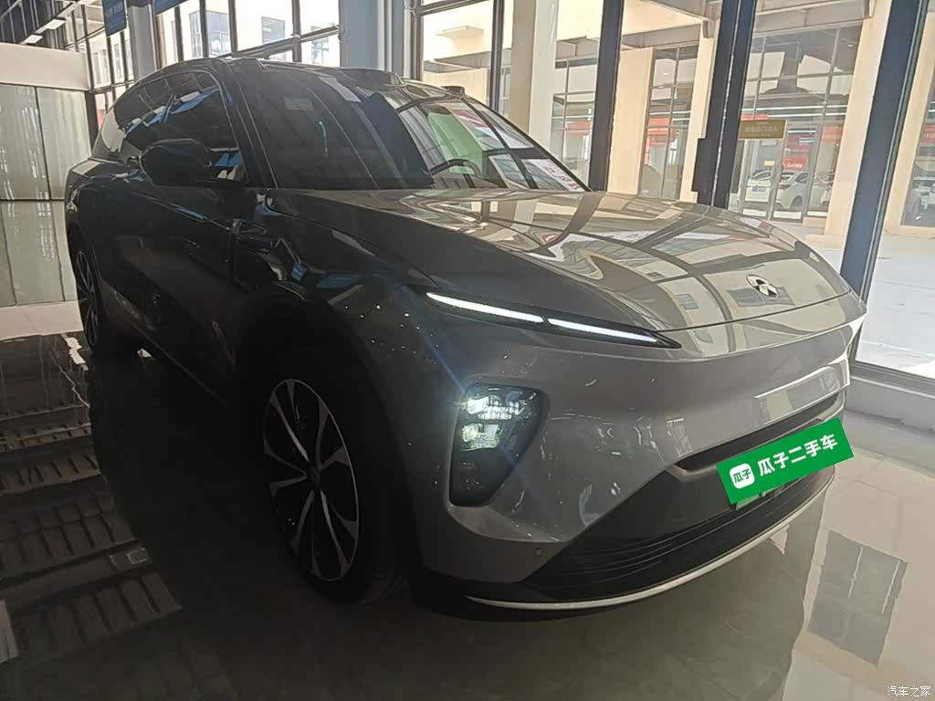 NIO ES8, 2025 4
