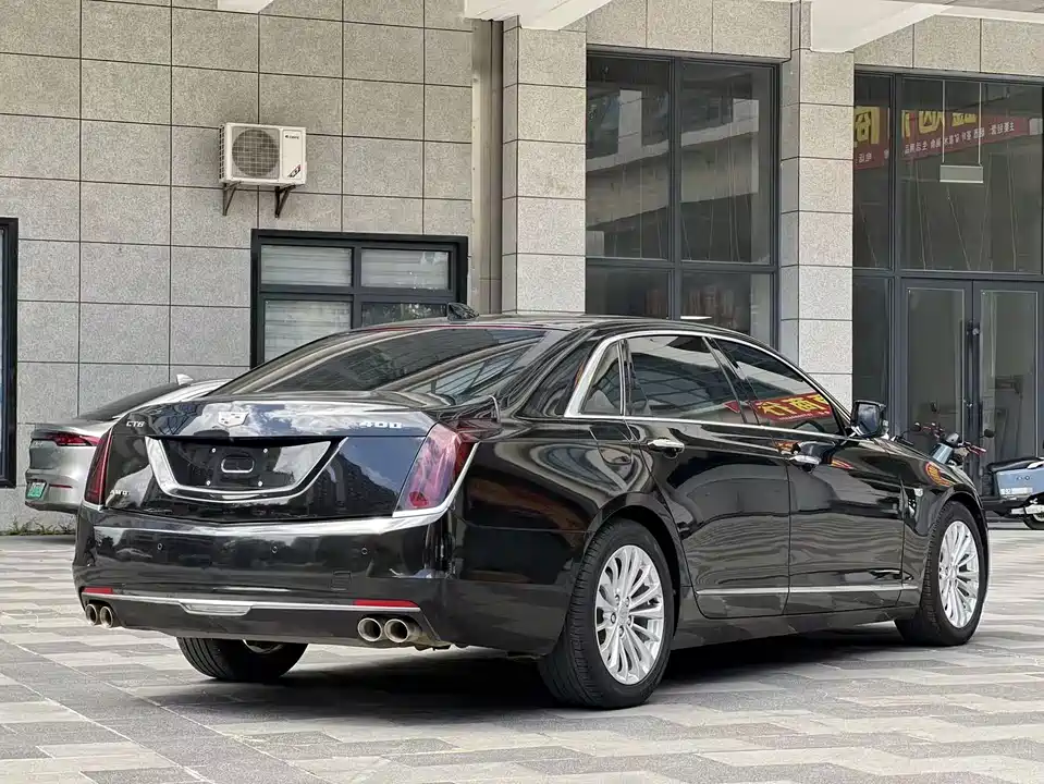 Cadillac CT6
