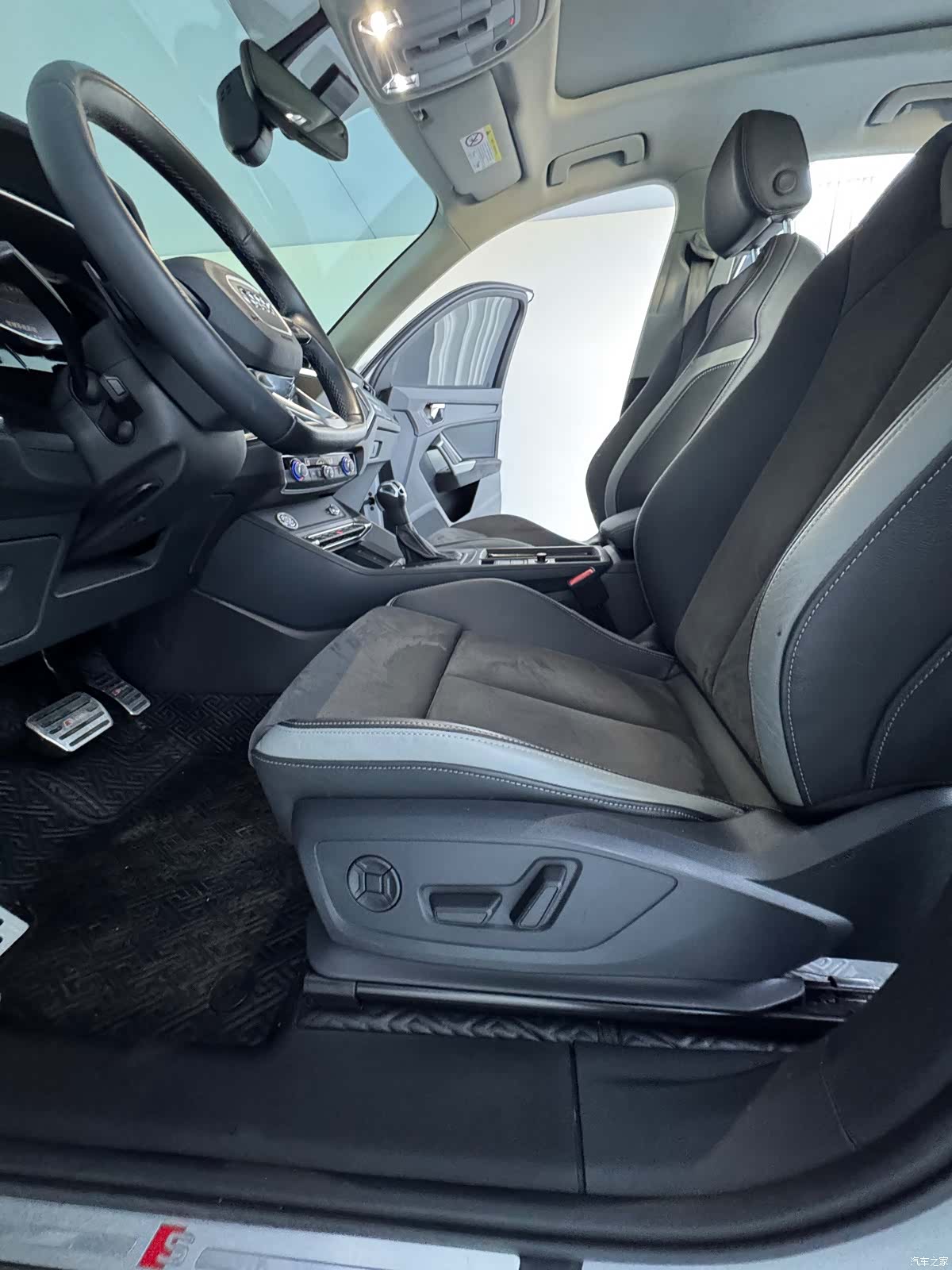 Audi Q3, 2023 22