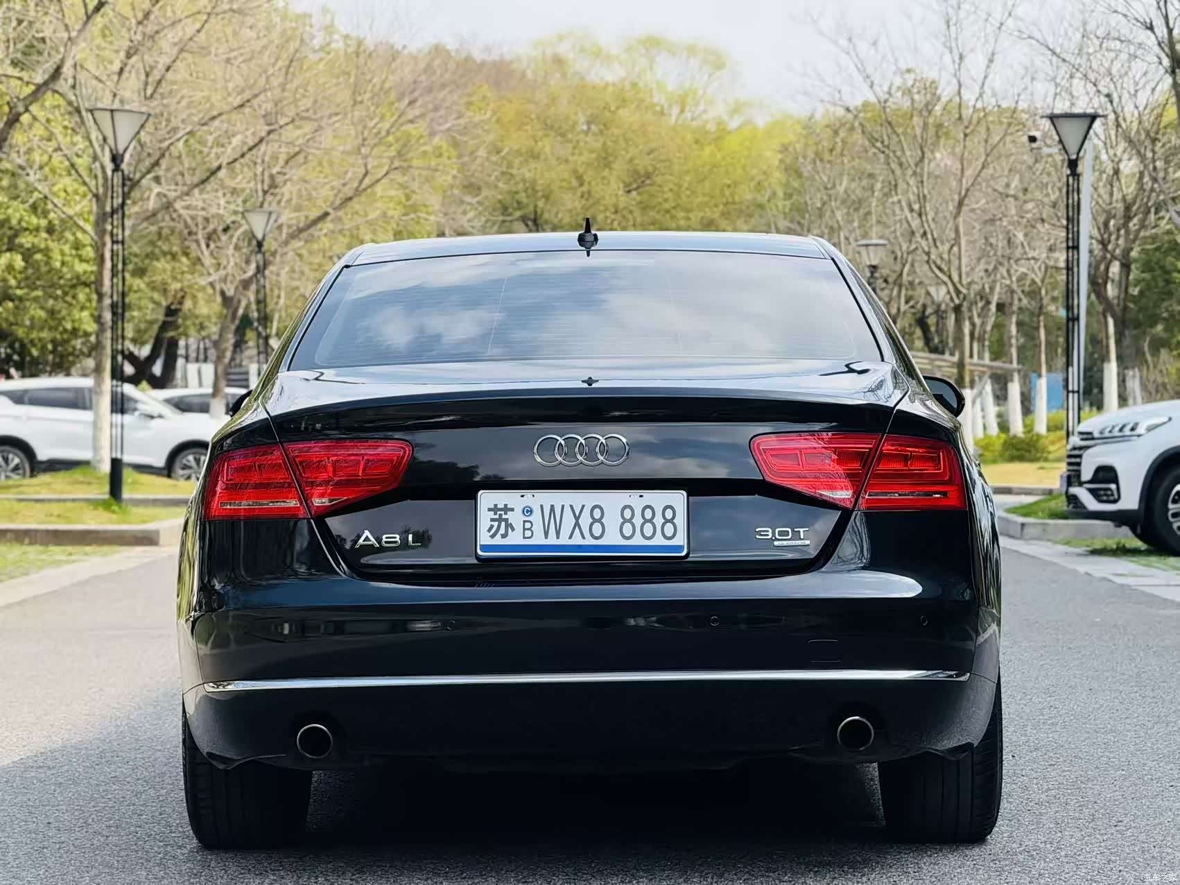 Audi A8L, 2011 все фото