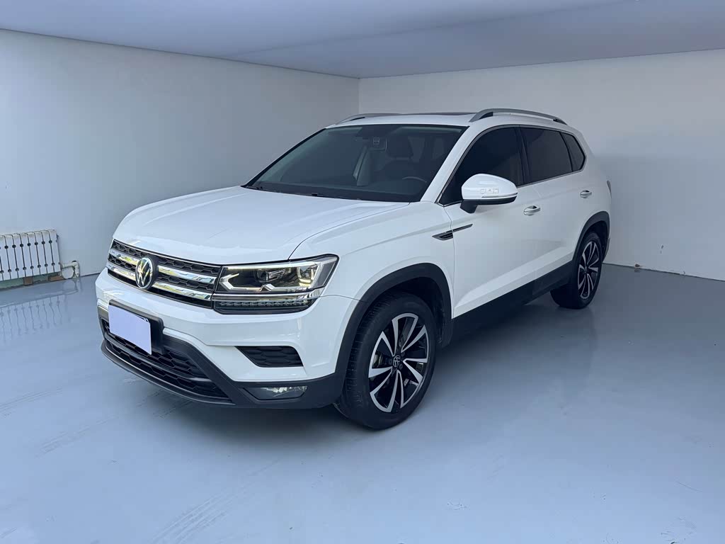 Volkswagen Tharu