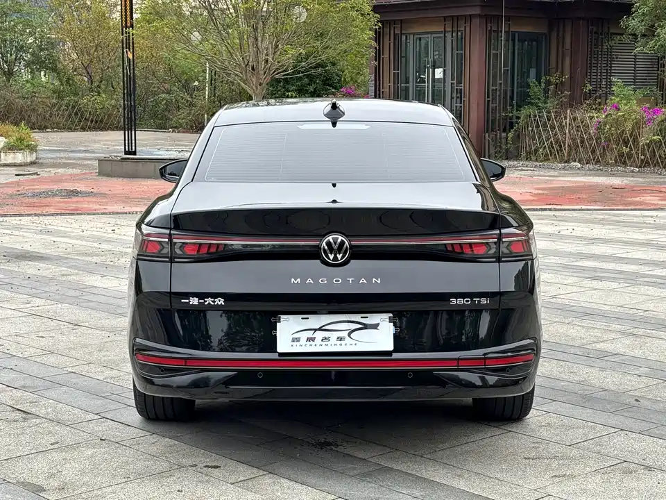 Volkswagen Magotan