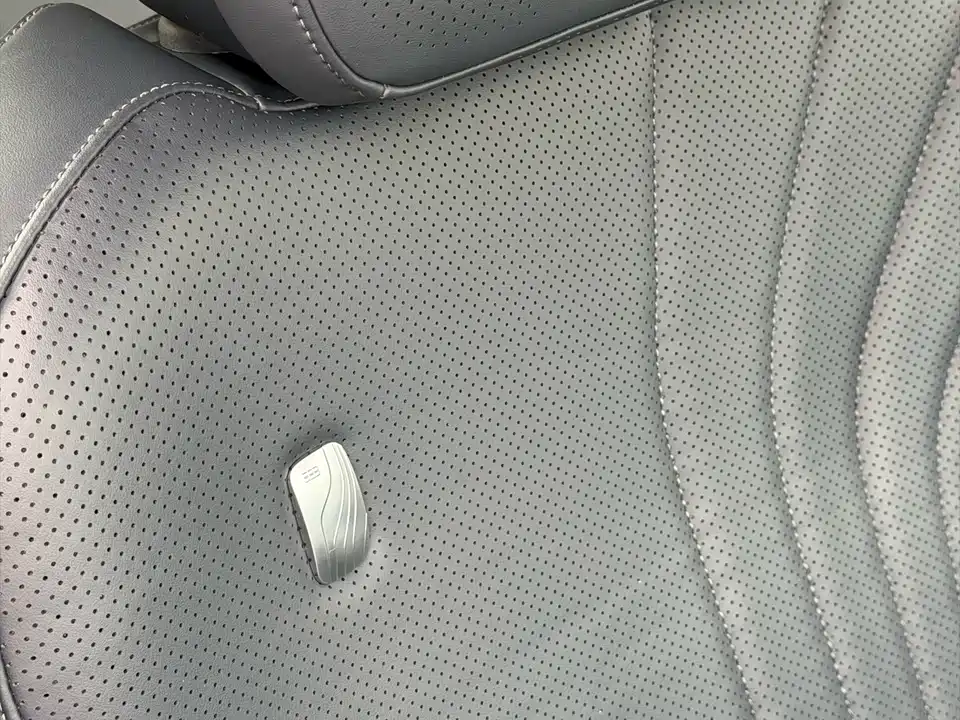 Geely Galaxy Galaxy E5