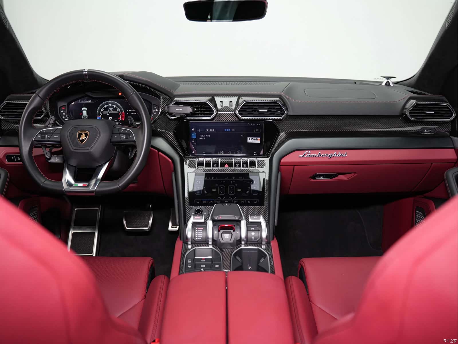 Lamborghini Urus, 2021 12
