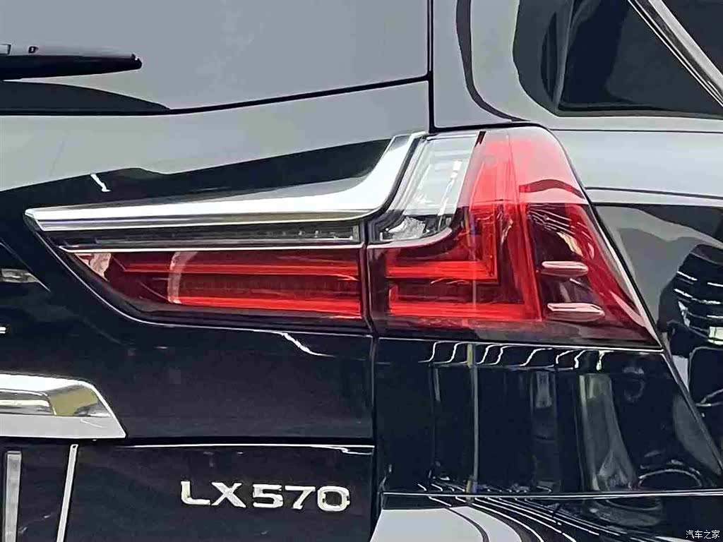 Lexus LX, 2018 18