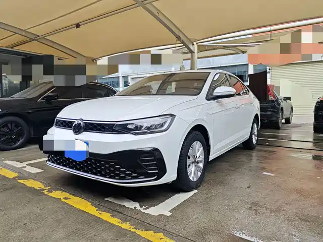 Volkswagen Lavida 2023 — купить из Китая под заказ
