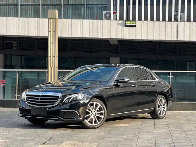 Mercedes-Benz E-Class 2018 — купить из Китая под заказ