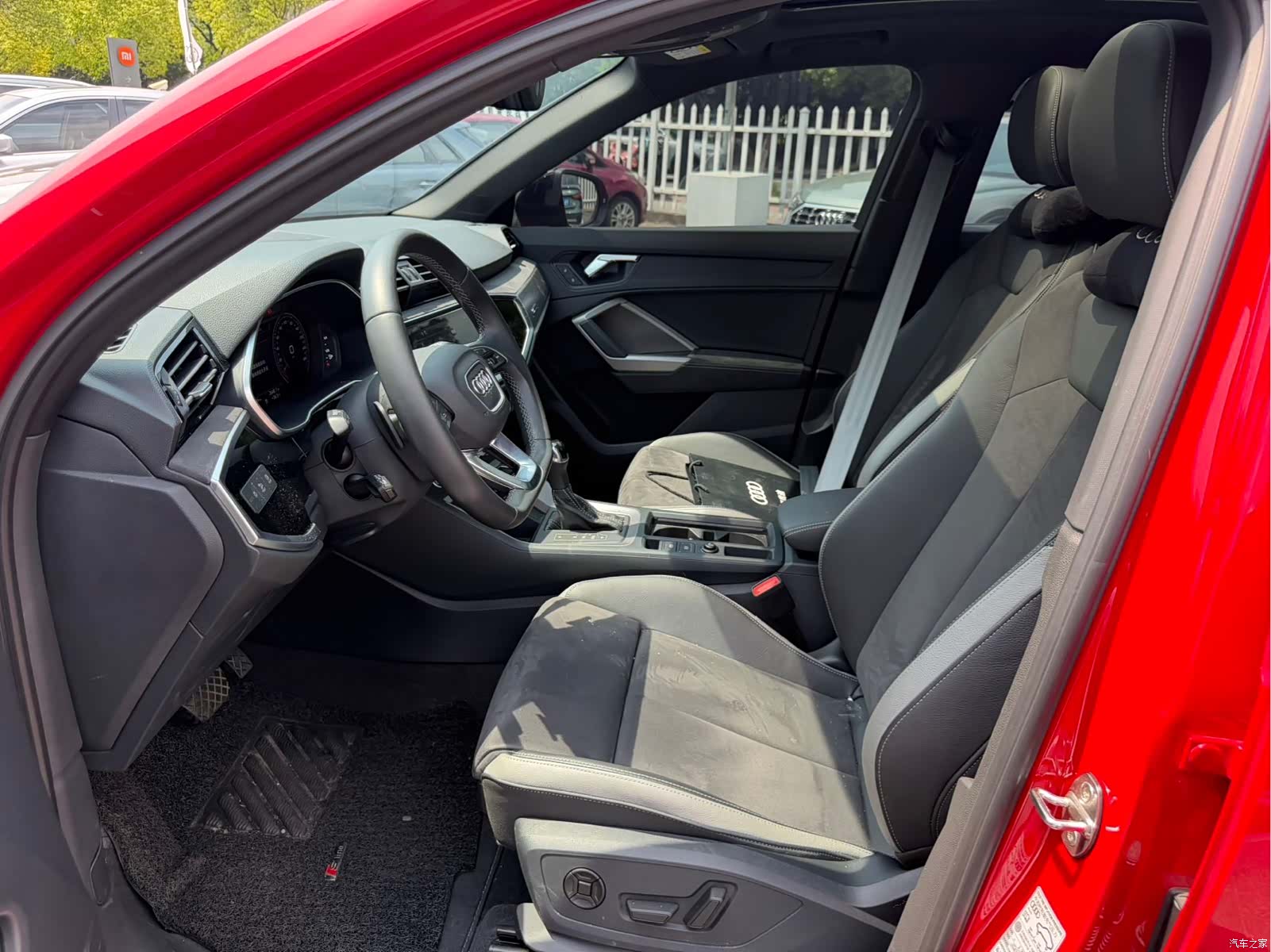 Audi Q3, 2022 6