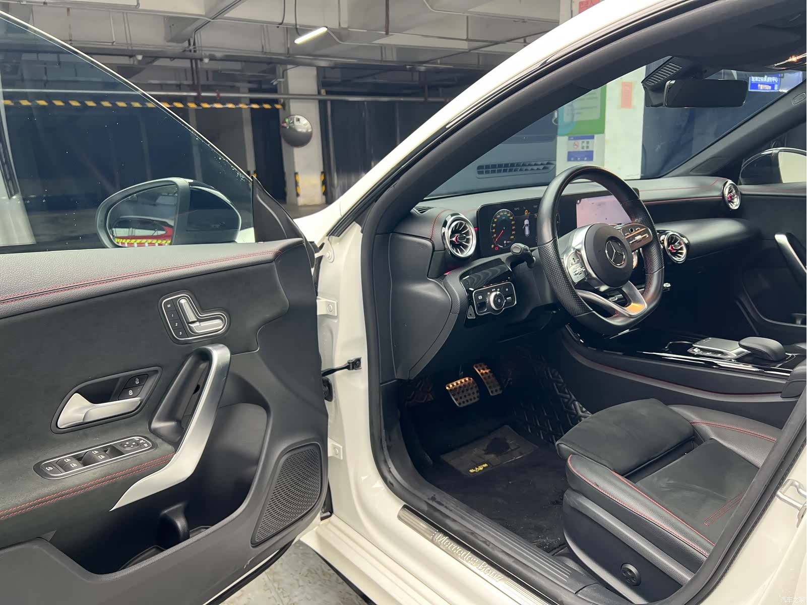 Mercedes-Benz CLA, 2022 4