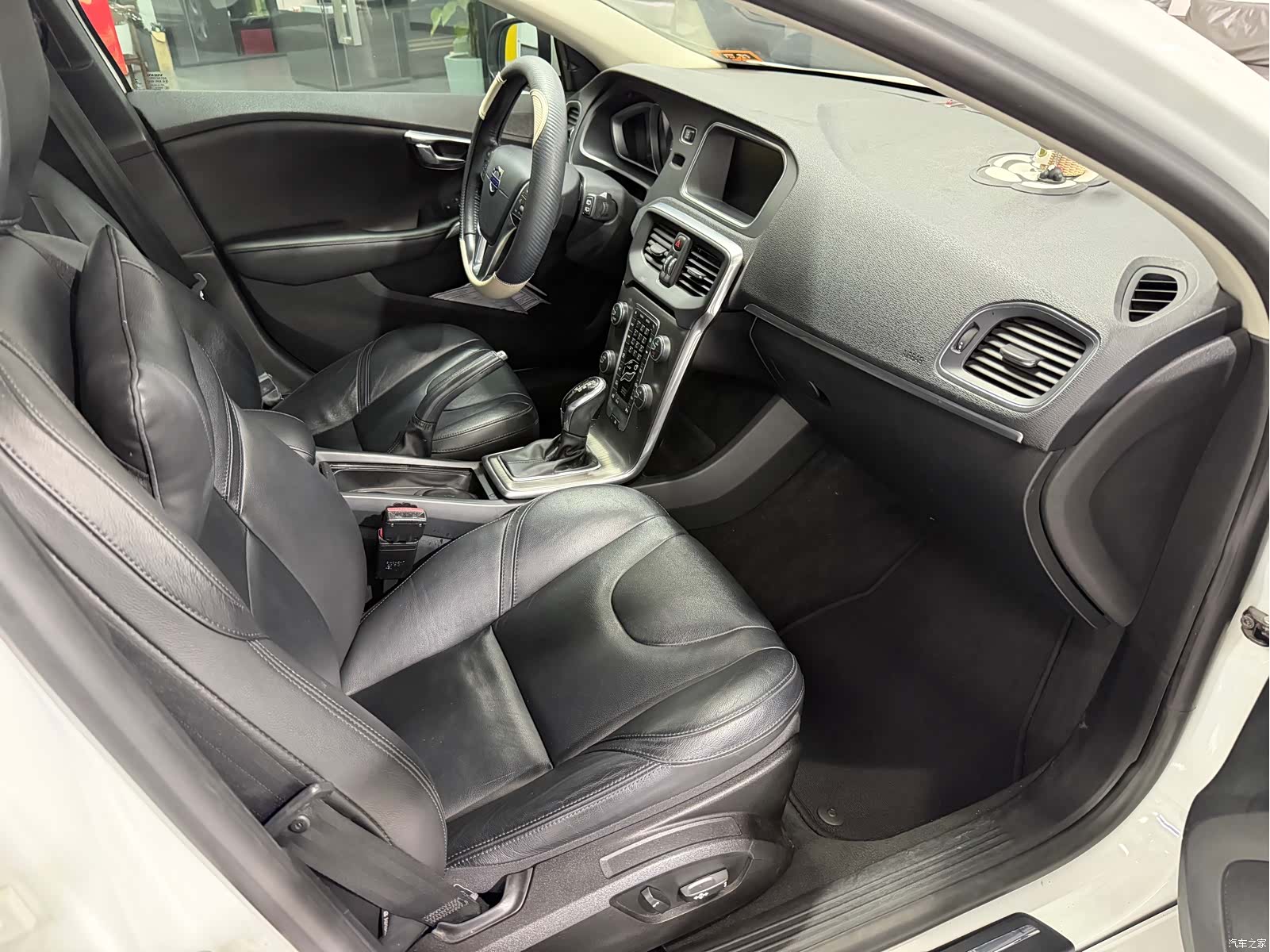 Volvo V40, 2016 12