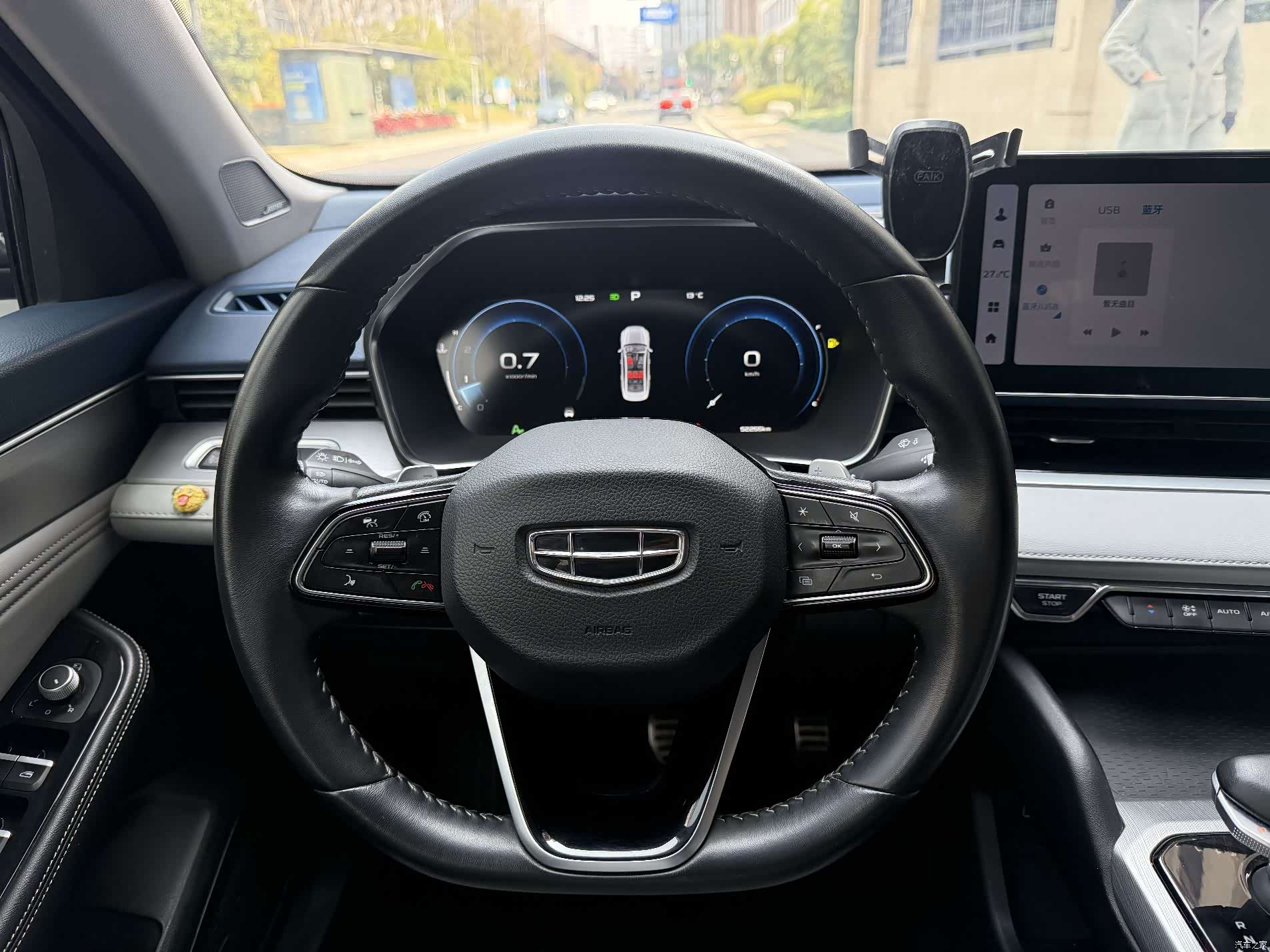 Geely Preface, 2022 13
