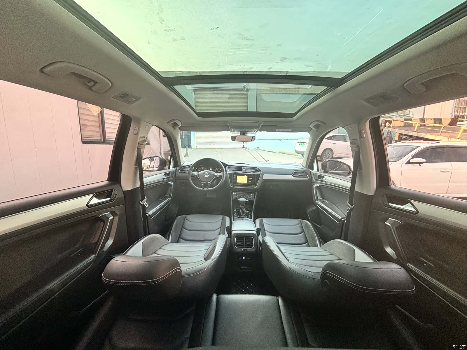 Volkswagen Tiguan L, 2020 14