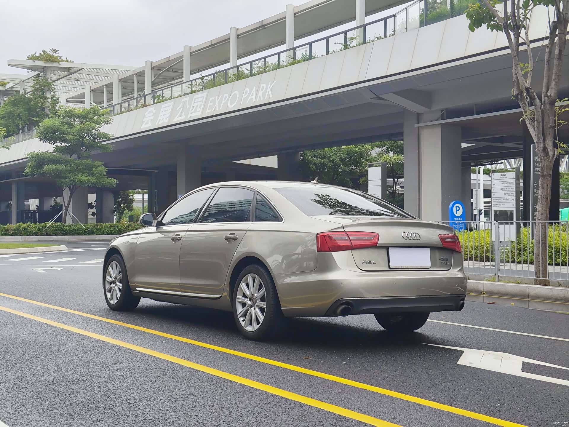 Audi A6L, 2014 7