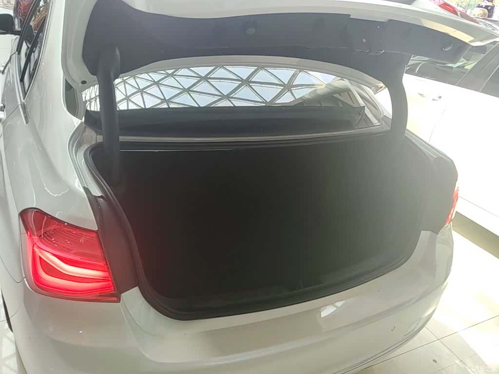 BMW 3 Series, 2018 19