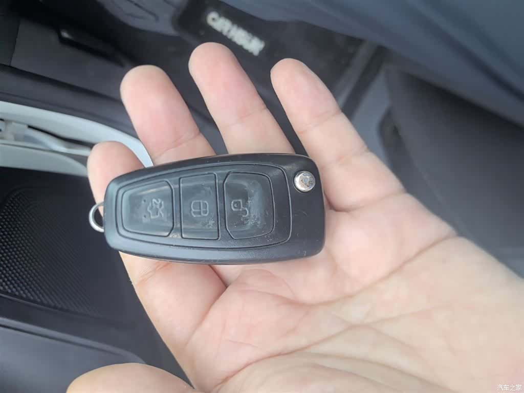Ford Focus, 2015 9