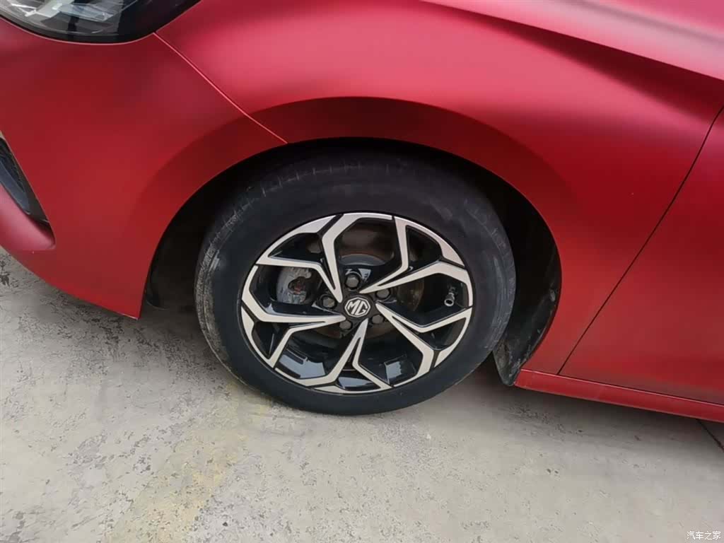 MG MG5, 2021 23