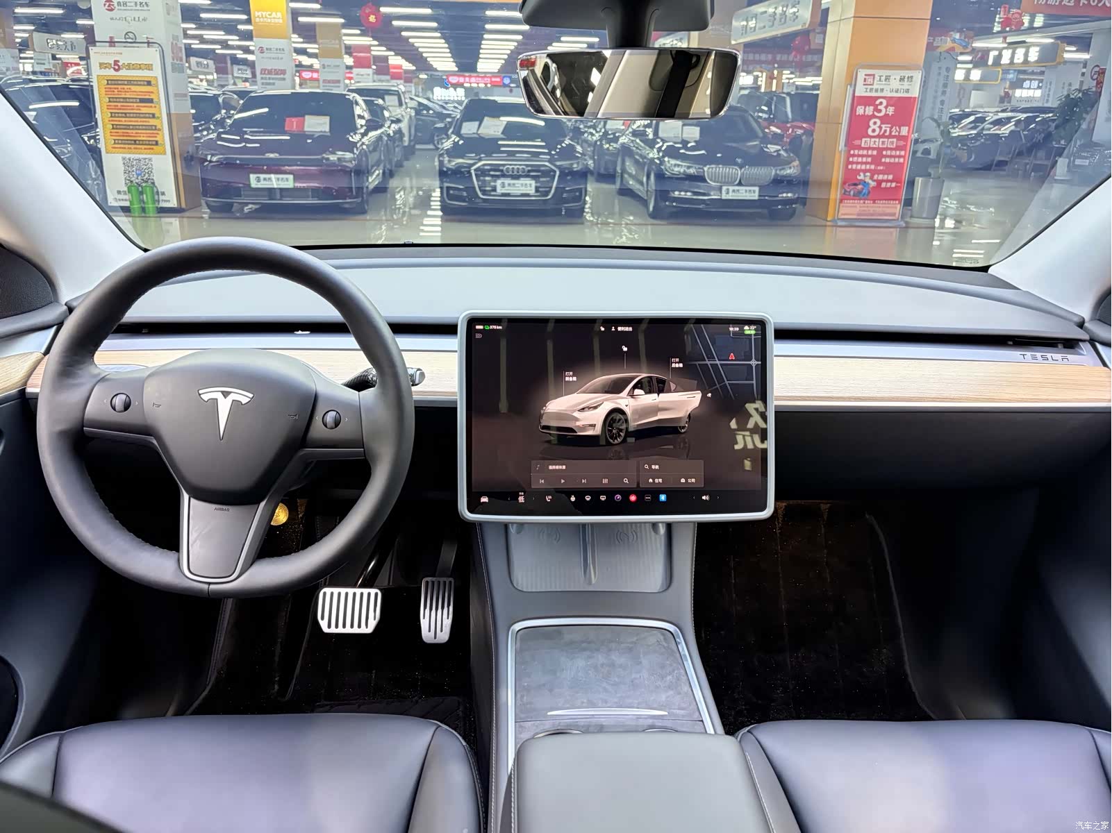 Tesla Model Y, 2023 все фото