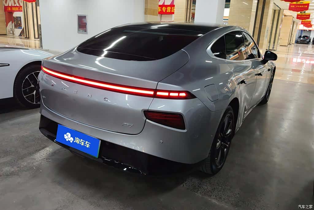 Xpeng P7, 2022 3