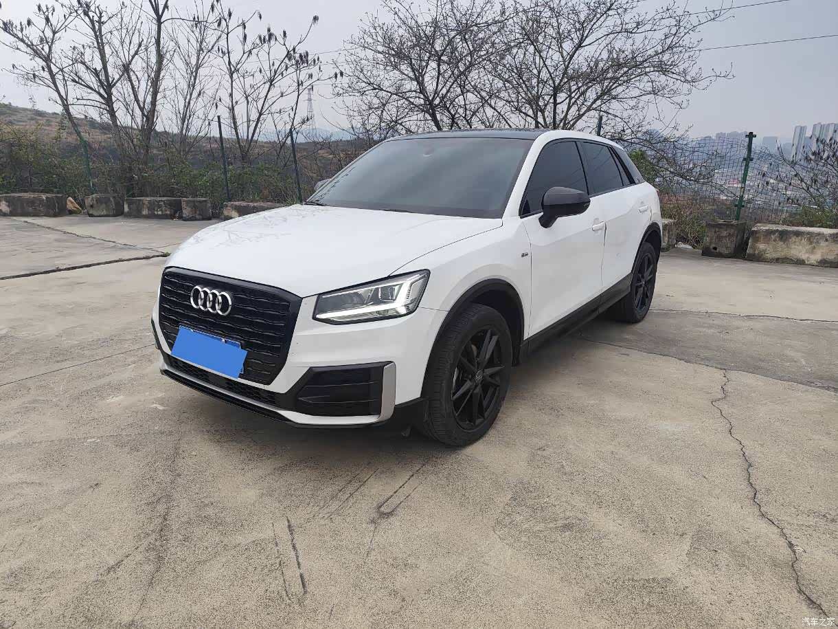 Audi Q2L, 2021 1