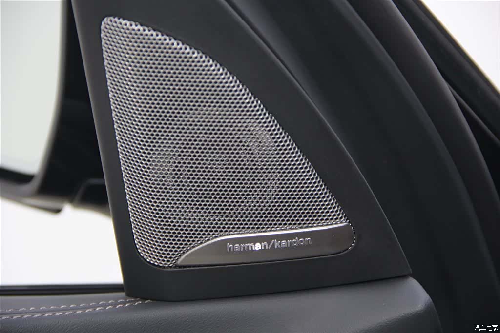 BMW X5, 2025 28