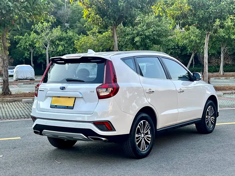 Geely Vision X6