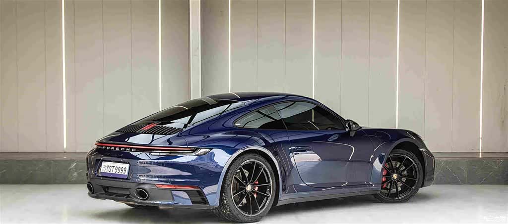 Porsche 911, 2020 7