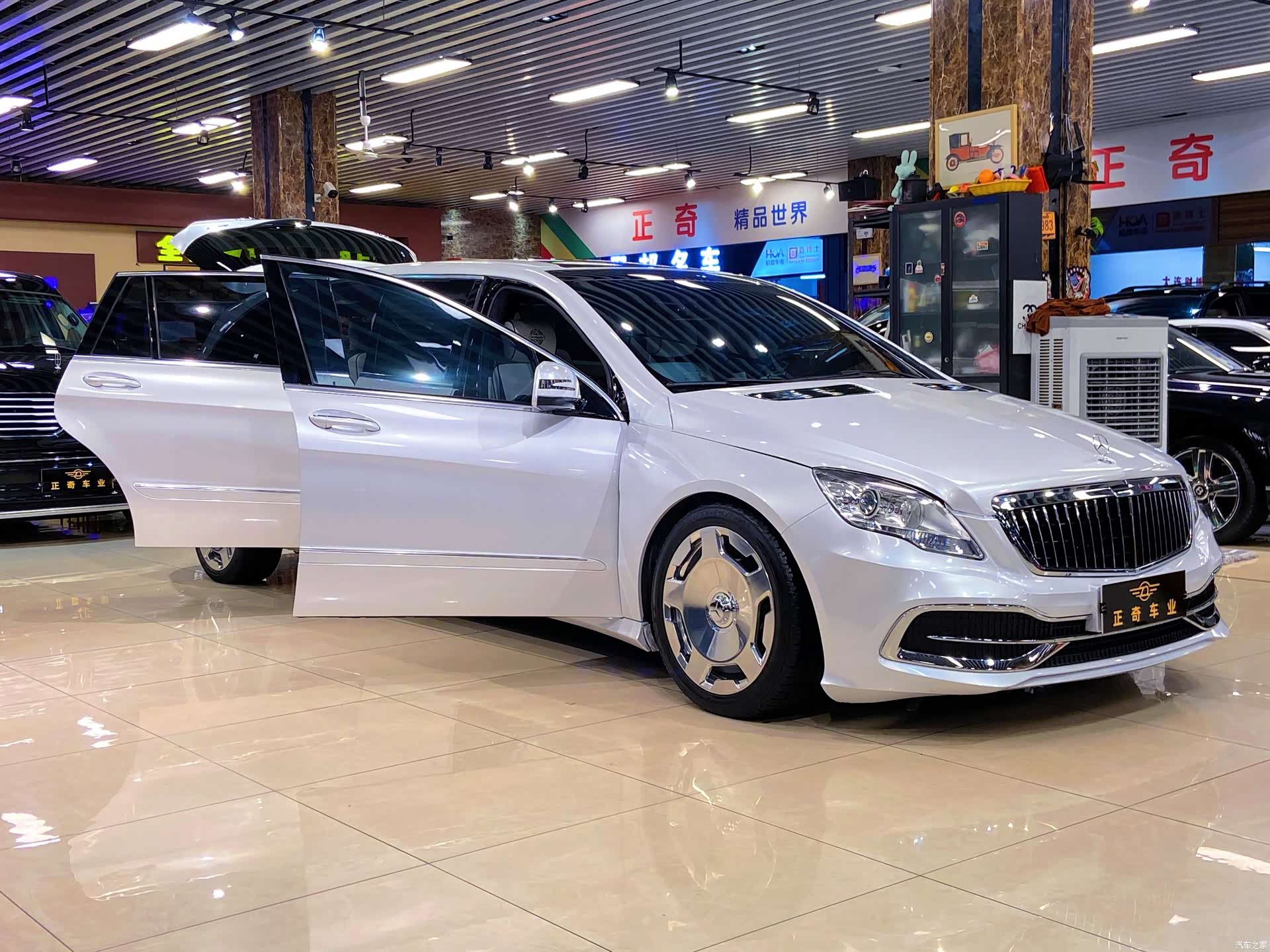 Mercedes-Benz R-Class, 2012 9