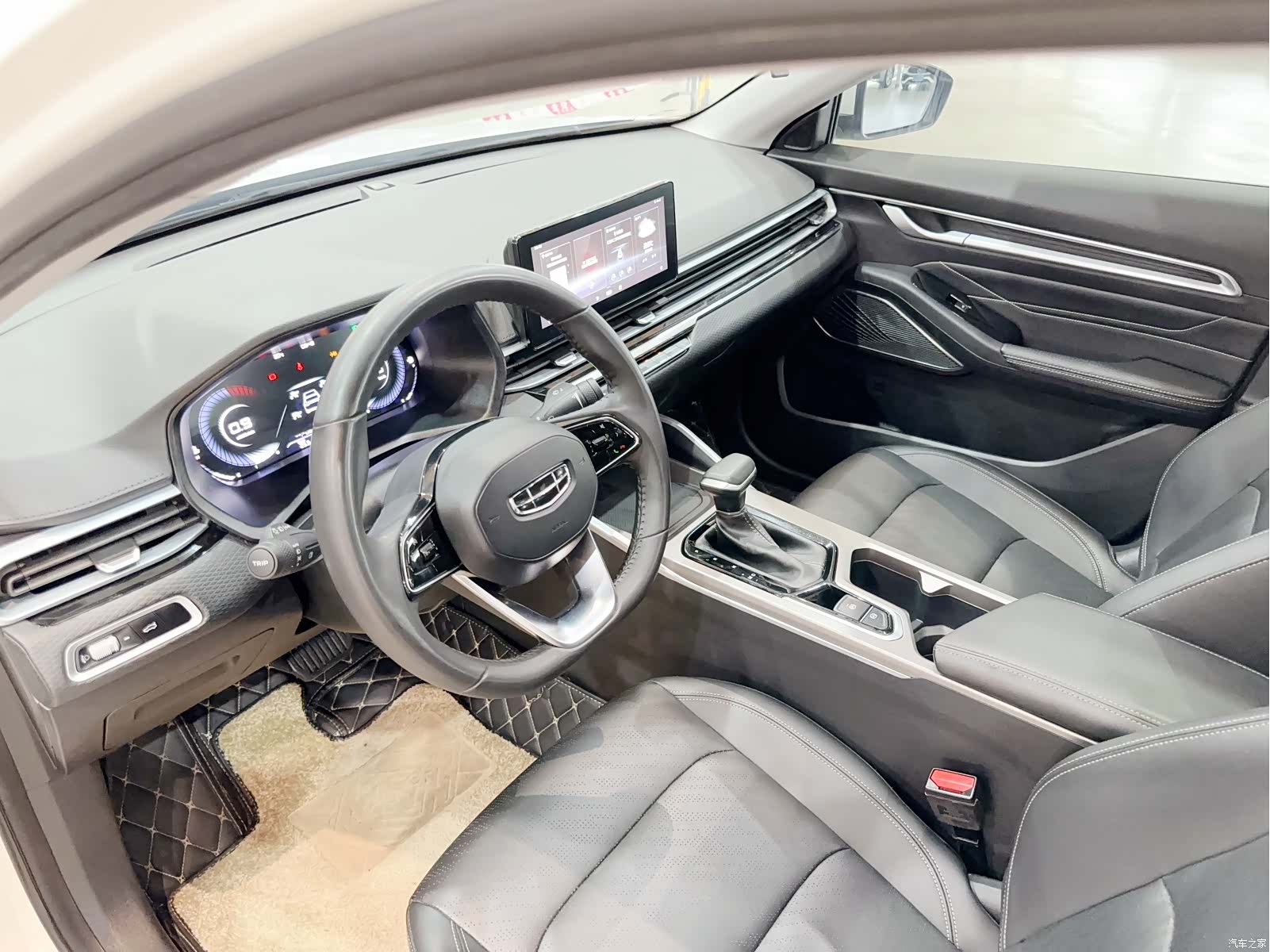 Geely Emgrand, 2022 7