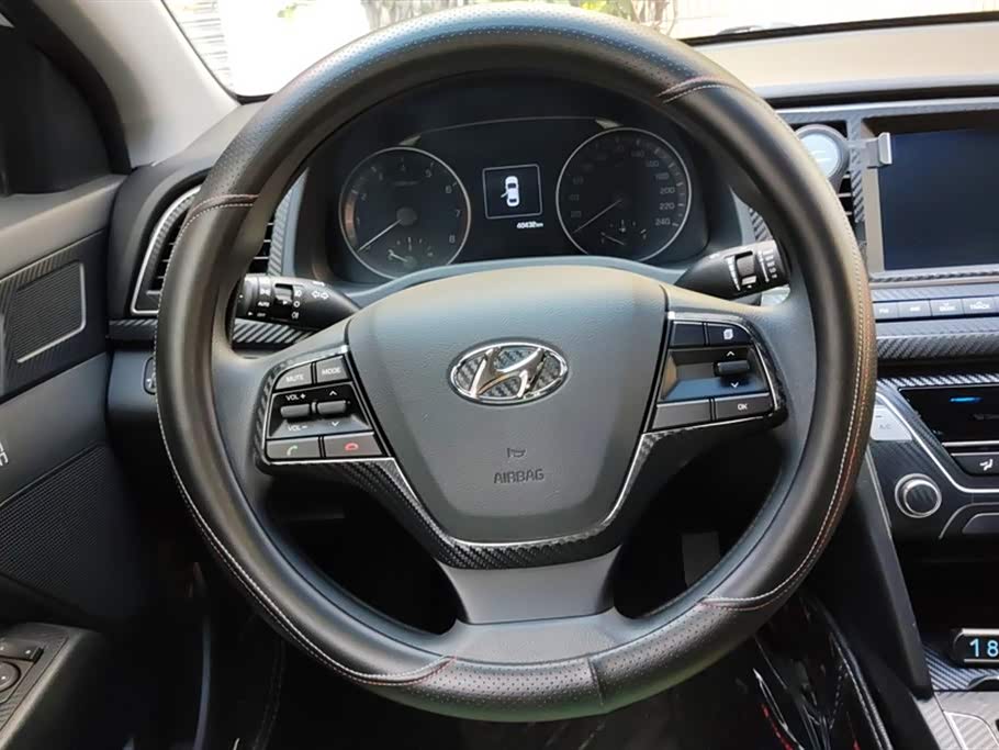 Hyundai Lead