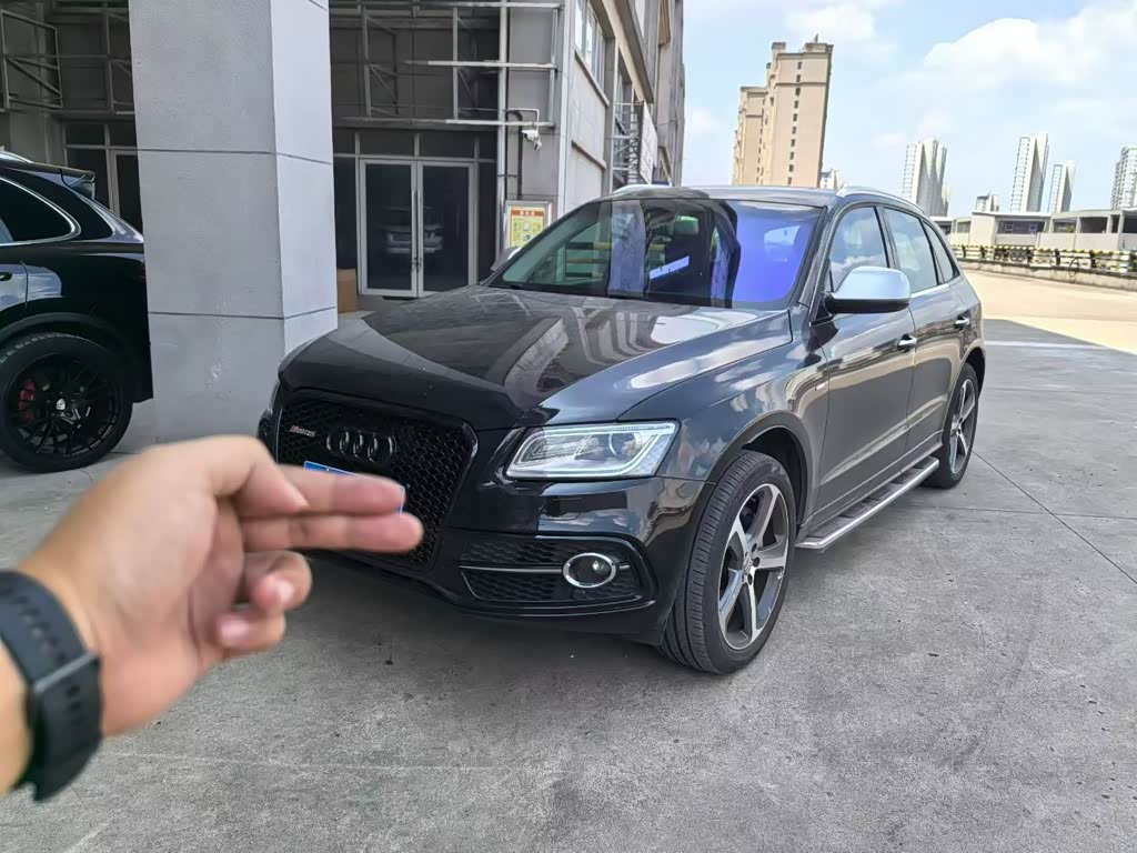 Audi Q5