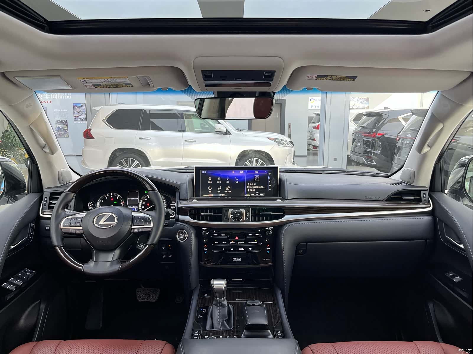 Lexus LX, 2022 7