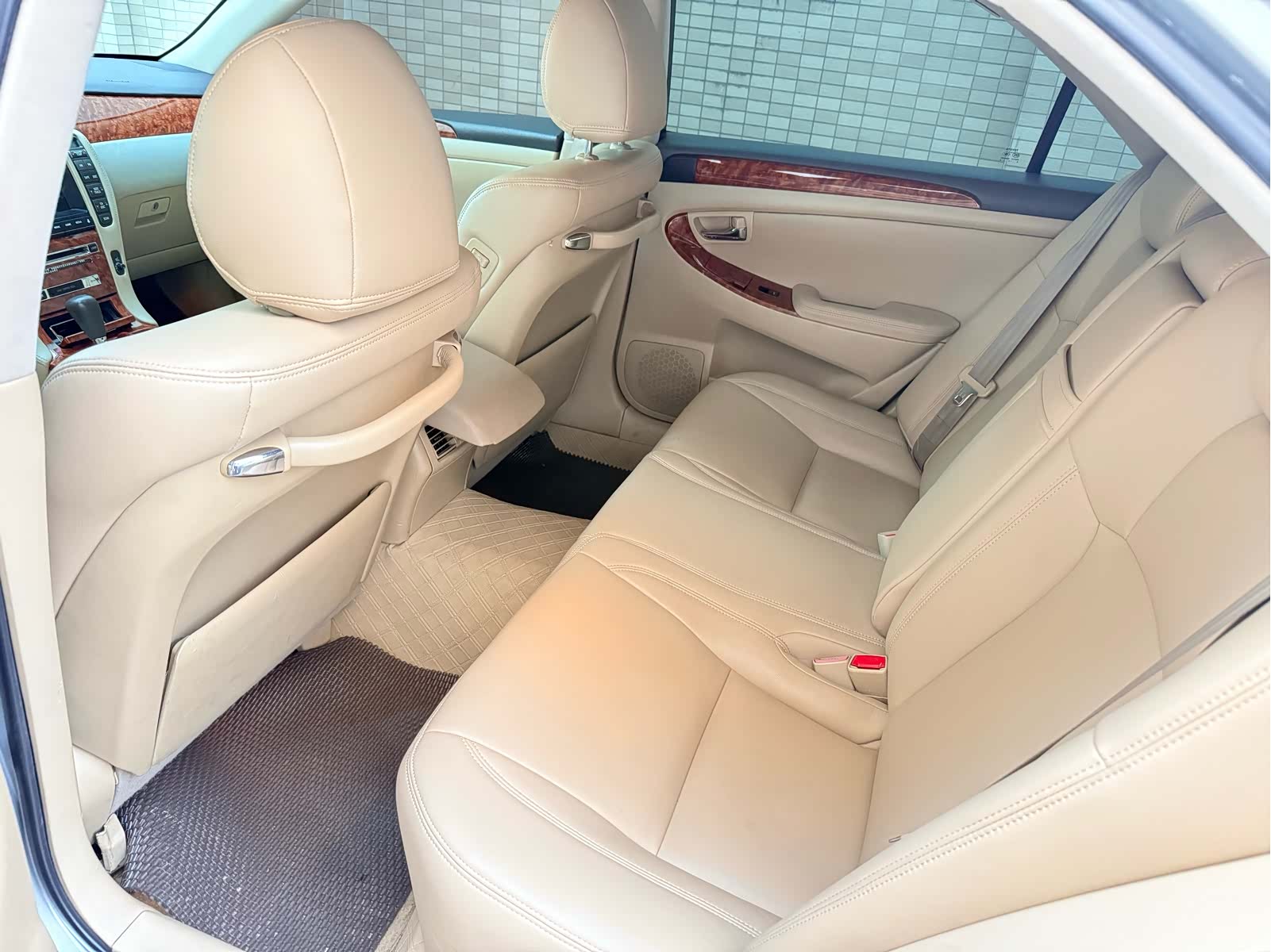 Toyota Crown, 2006 6