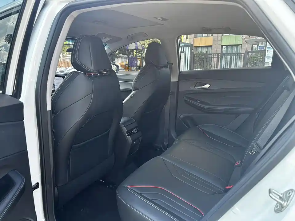 Geely Binrui