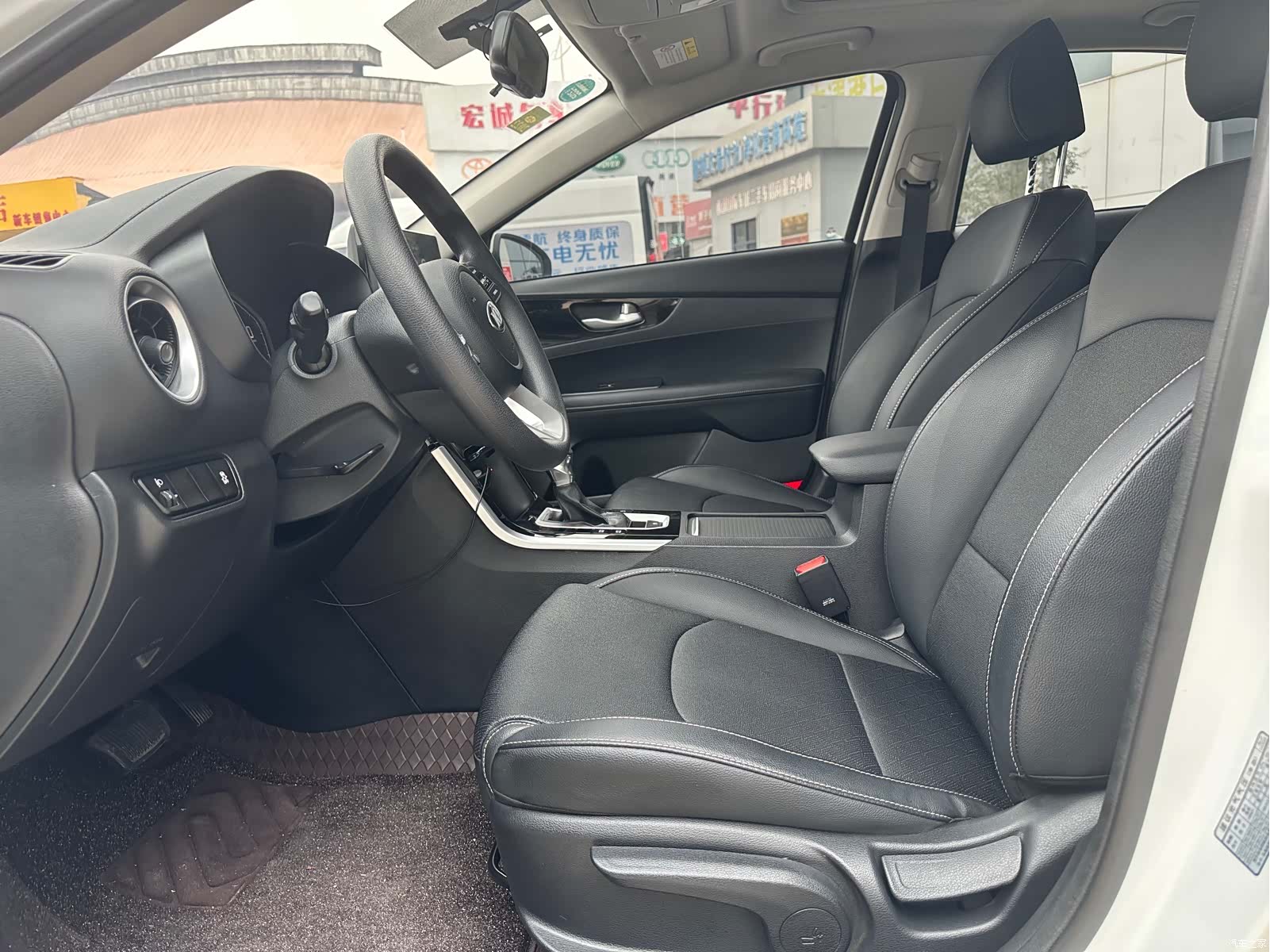 Kia K3, 2020 4