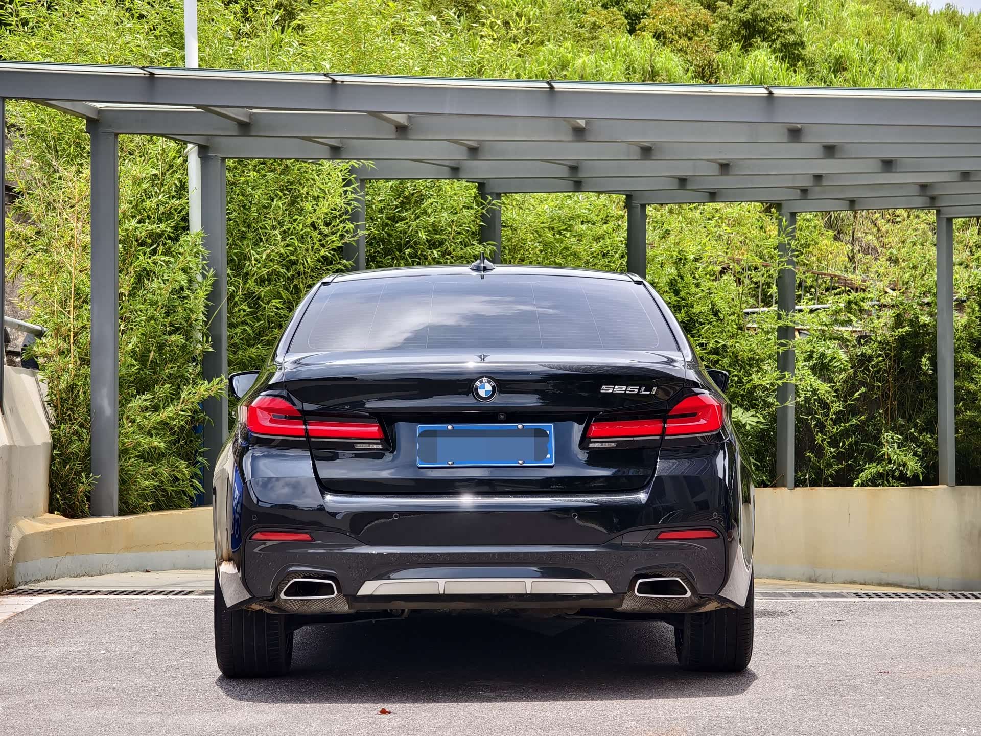 BMW 5 Series, 2021 все фото