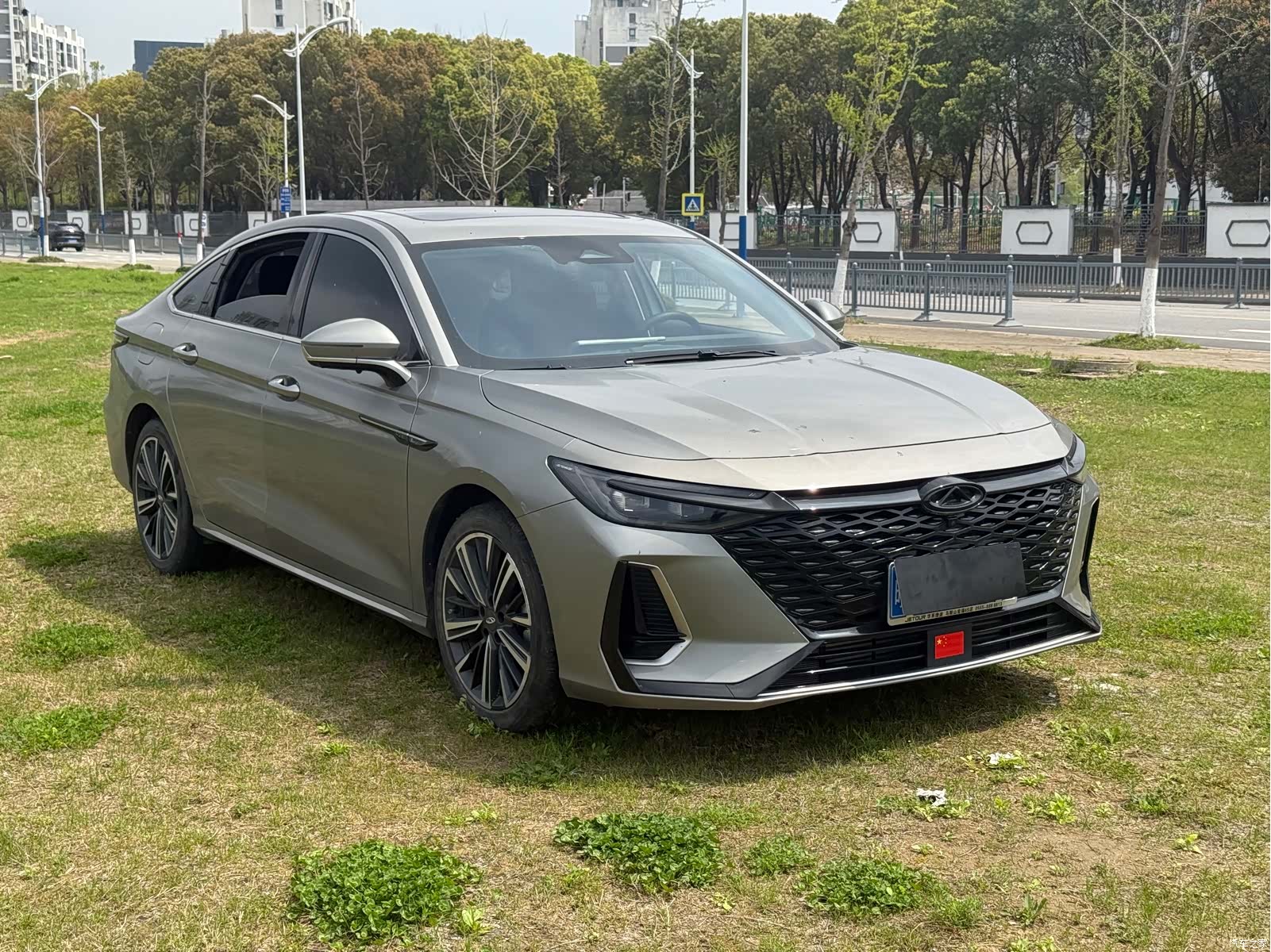 Chery Arrizo 8, 2023 3