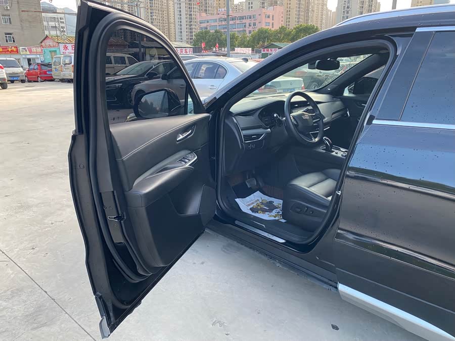 Cadillac XT4 2021, фото 8