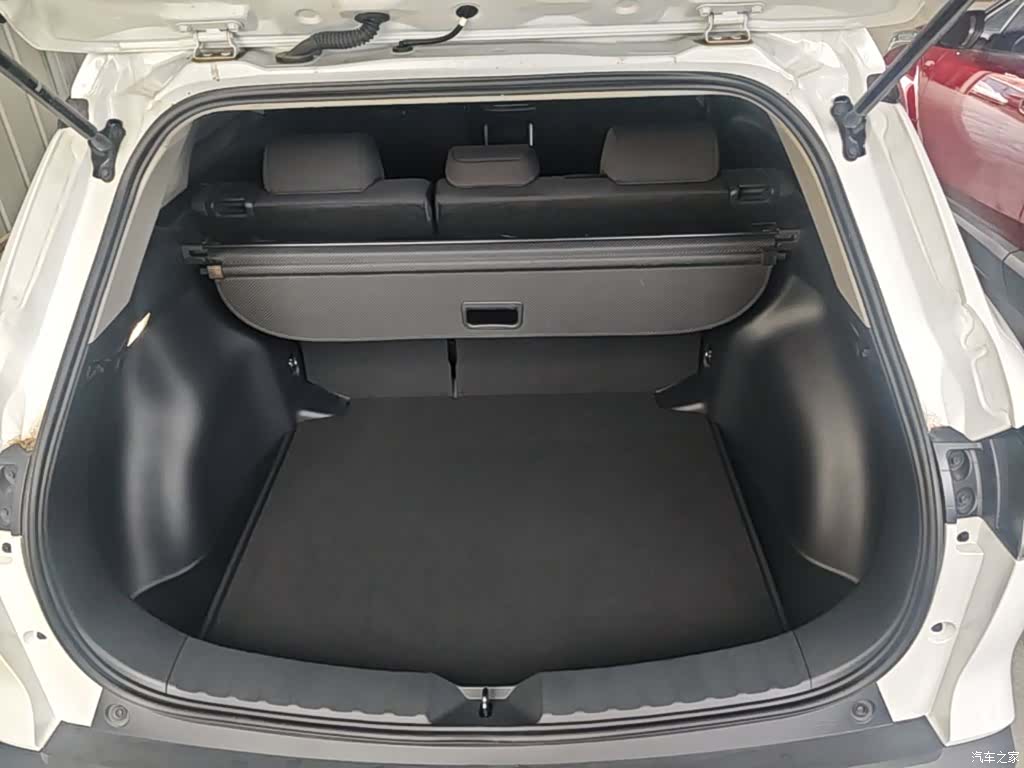Toyota Frontlander, 2024 19