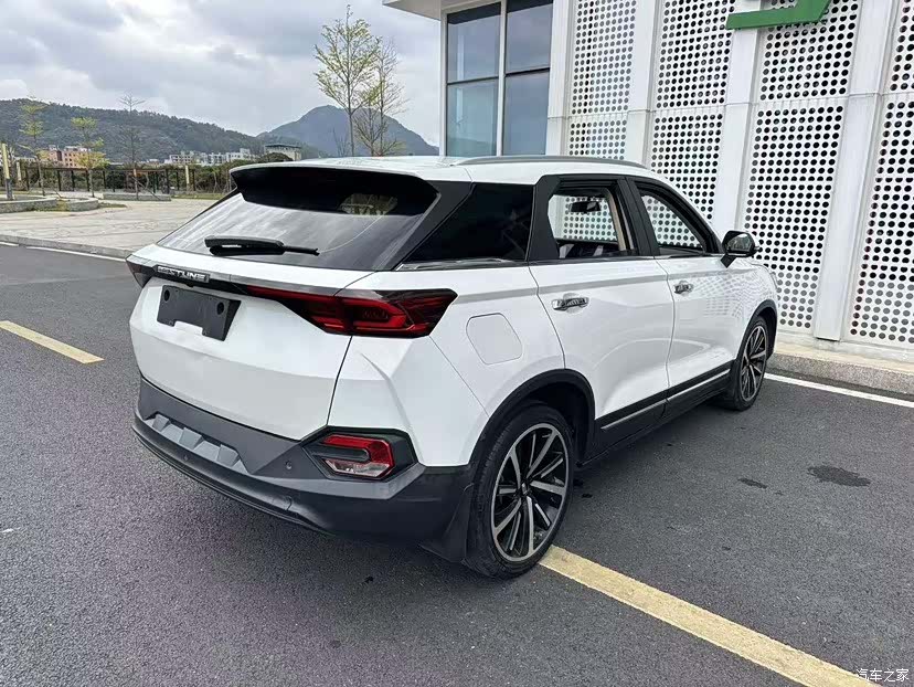 Bestune T77, 2019 24