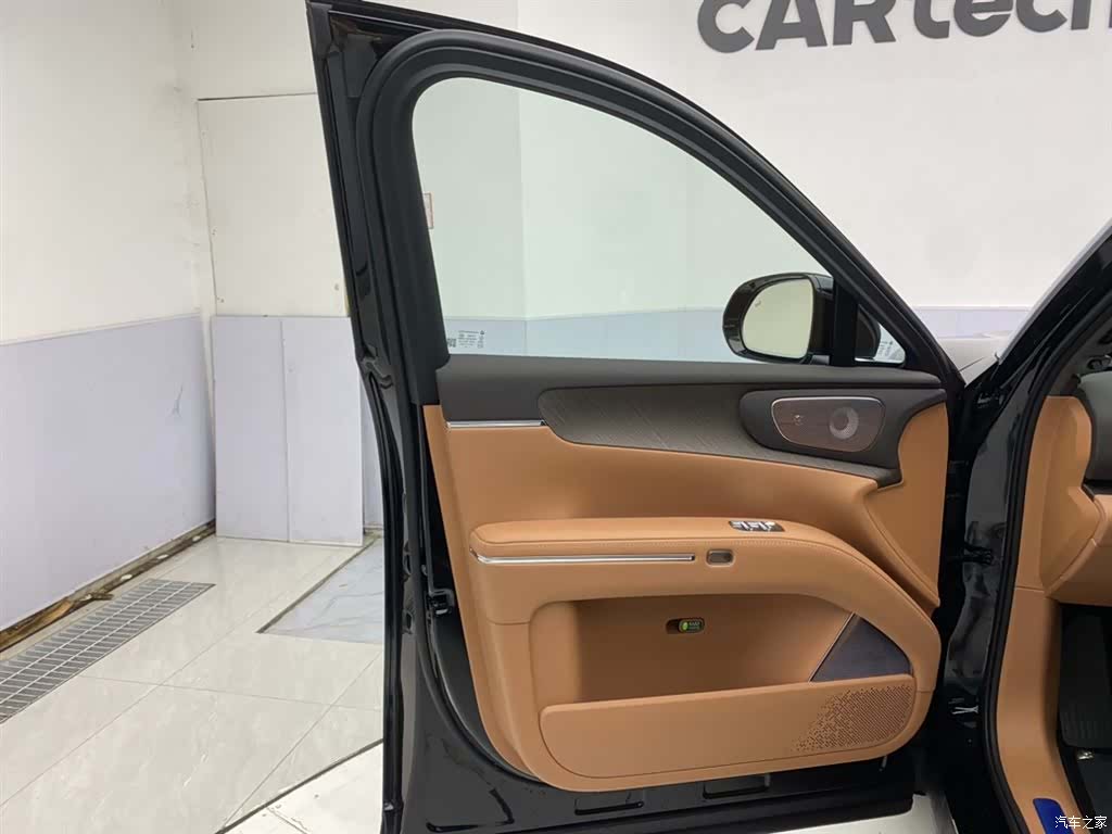 Leapmotor D19, 2026 16