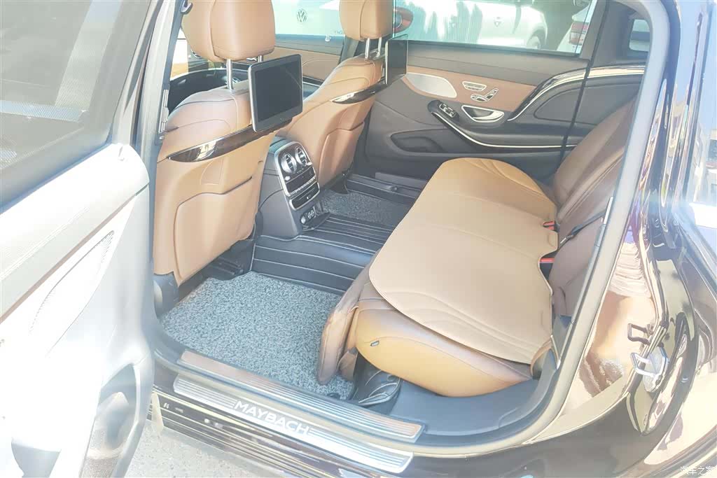Maybach S-Class, 2018 11