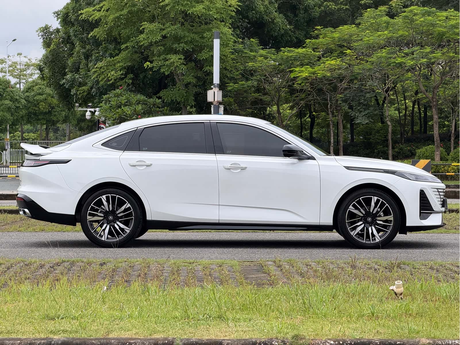 Changan Eado, 2025 11