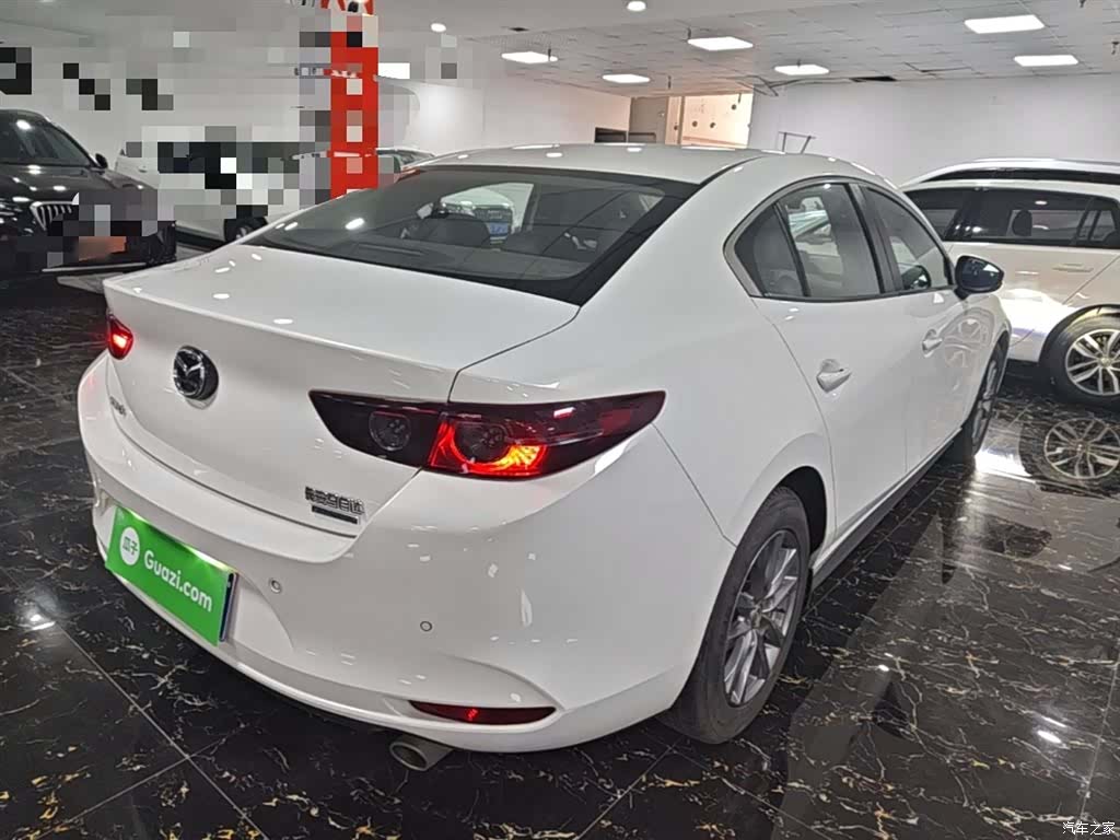 Mazda Mazda3, 2022 7