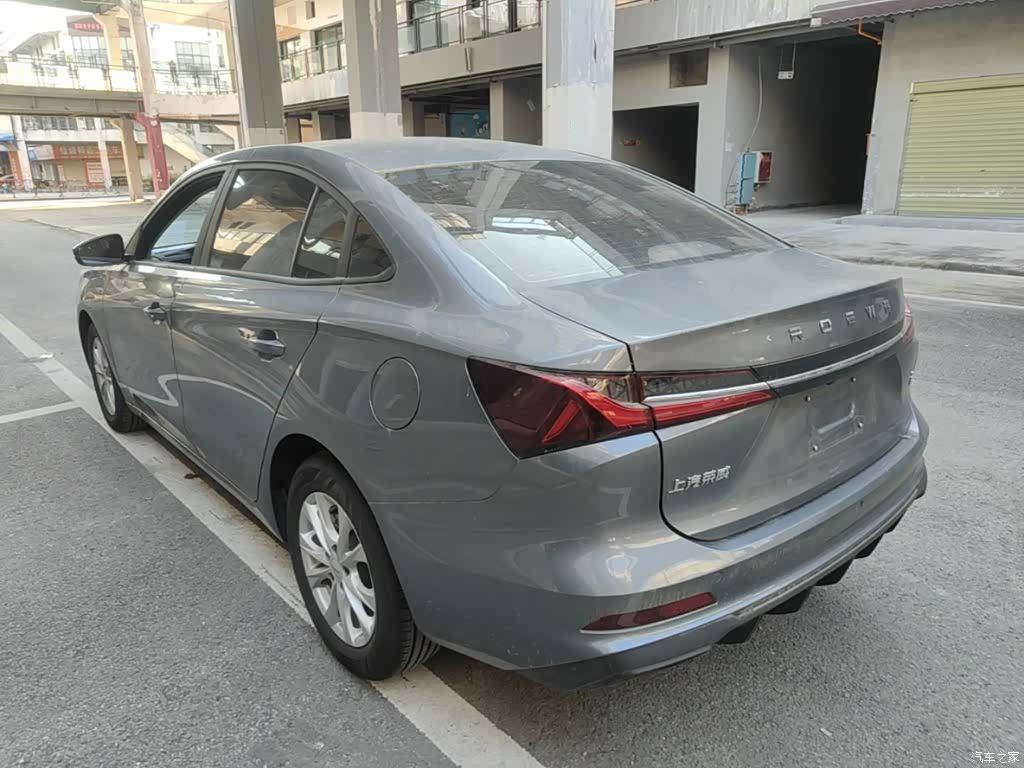 Roewe i5, 2025 все фото