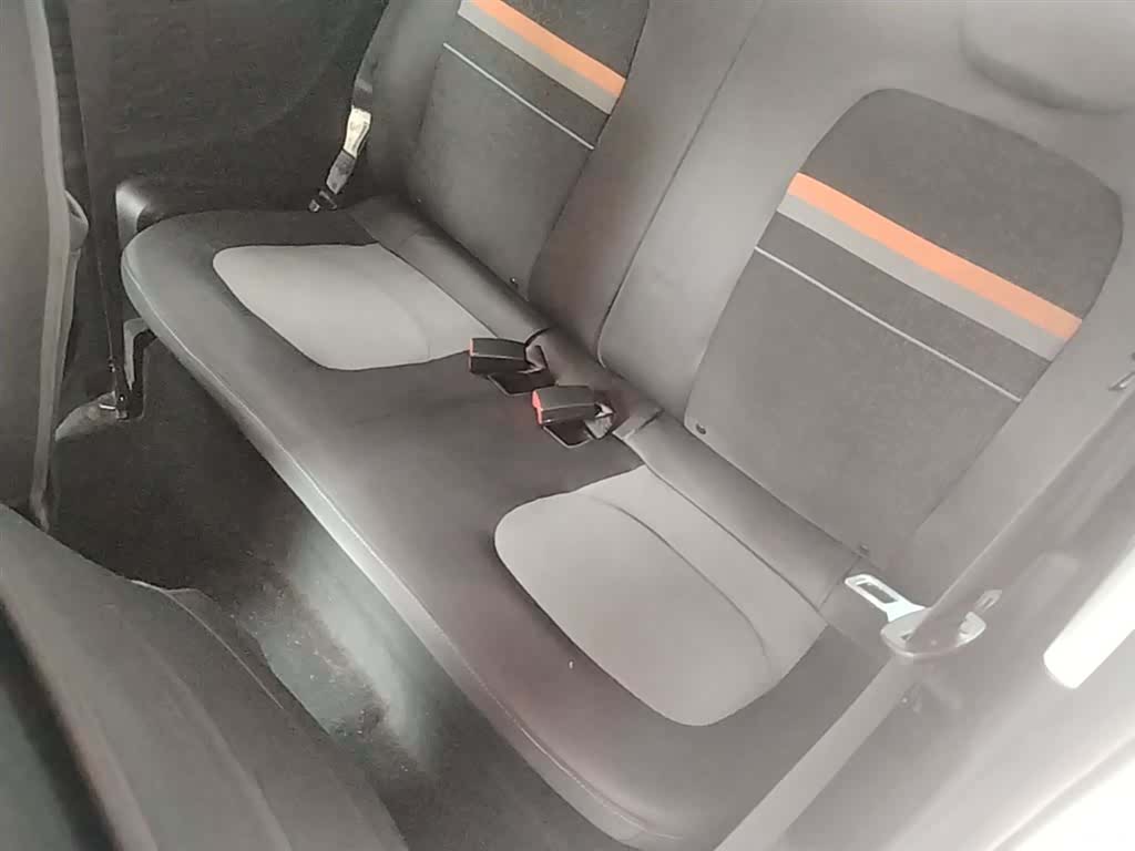Wuling MINIEV, 2022 13