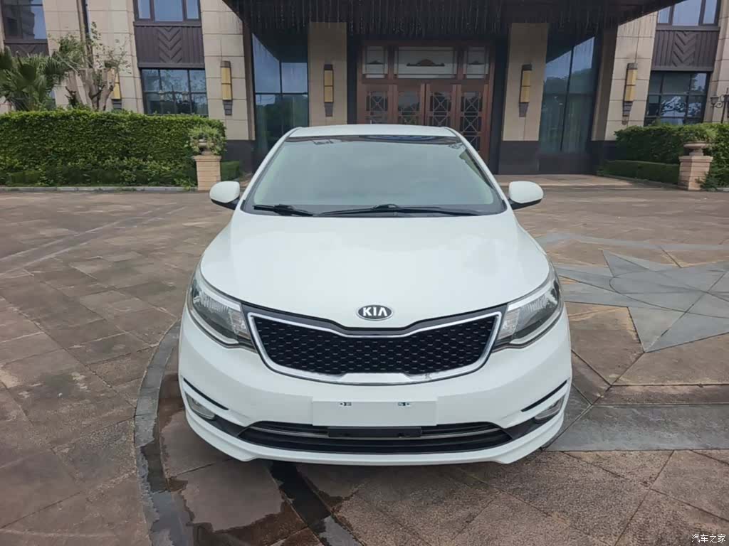 Kia K2, 2015 3