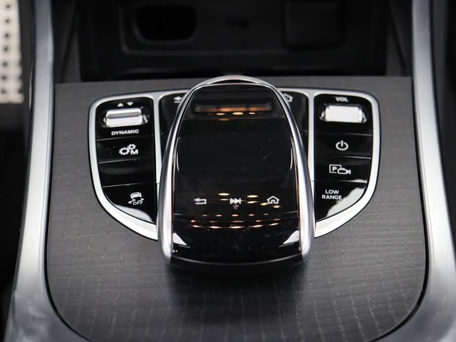 Mercedes-Benz G-Class 2024, фото 19