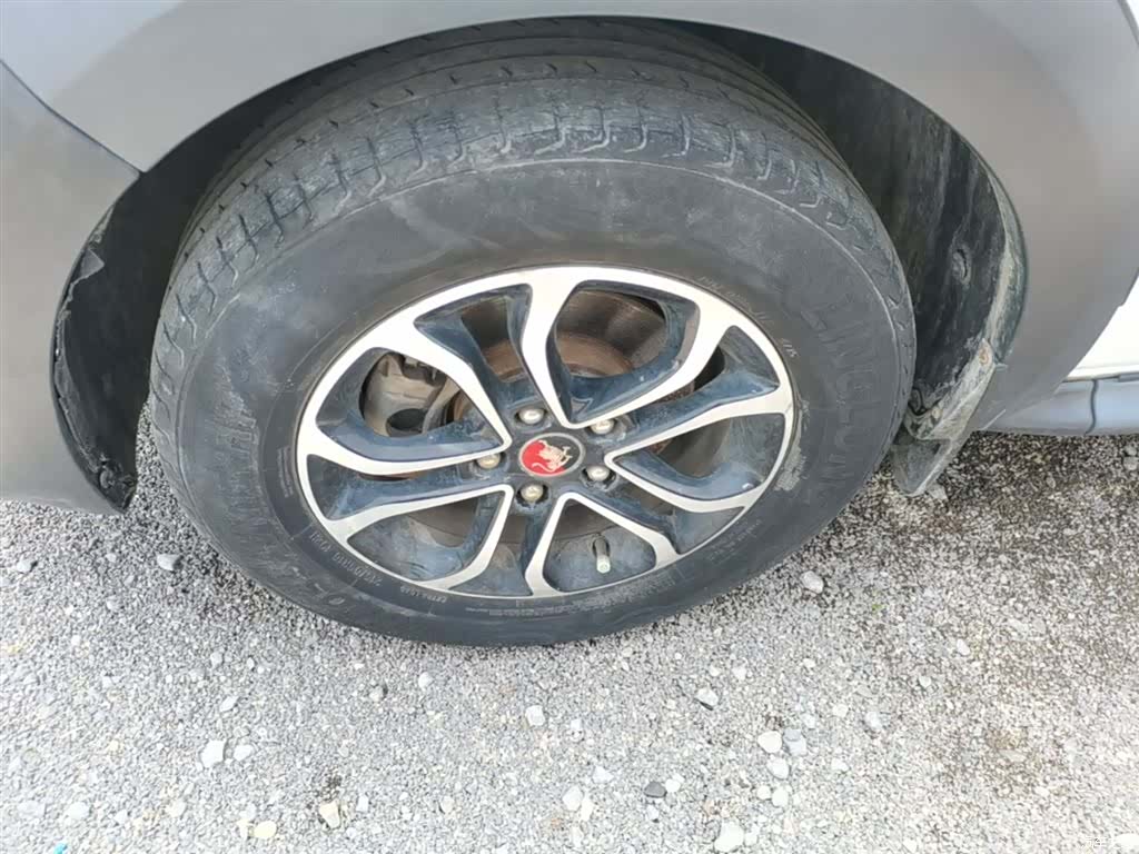 DongFeng X3, 2016 23